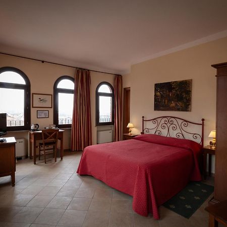 Villa Soleil Colleretto Giacosa المظهر الخارجي الصورة